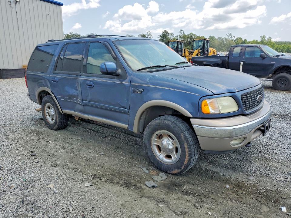 2002 Ford Expedition მანქანა იყიდება აუქციონზე, vin: 1FMPU18L82LA45353, აუქციონის ნომერი: 64610006