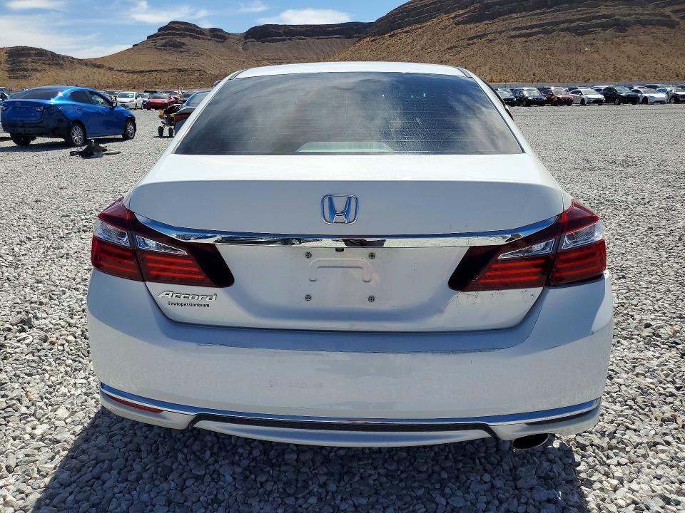 Продажа на аукционе авто 2017 Honda Accord, vin: 1HGCR2F36HA189972, номер лота: 65366186