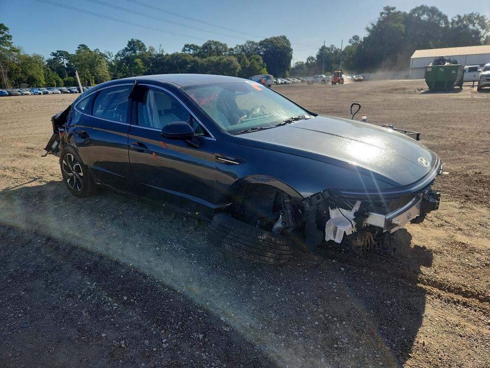 2025 Hyundai Sonata მანქანა იყიდება აუქციონზე, vin: KMHL64JA7SA485787, აუქციონის ნომერი: 64229436