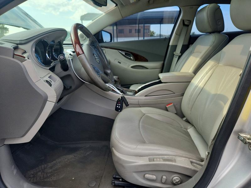 67025706 :رقم المزاد ، 1G4GE5EV0AF255811 vin ، 2010 Buick Lacrosse مزاد بيع
