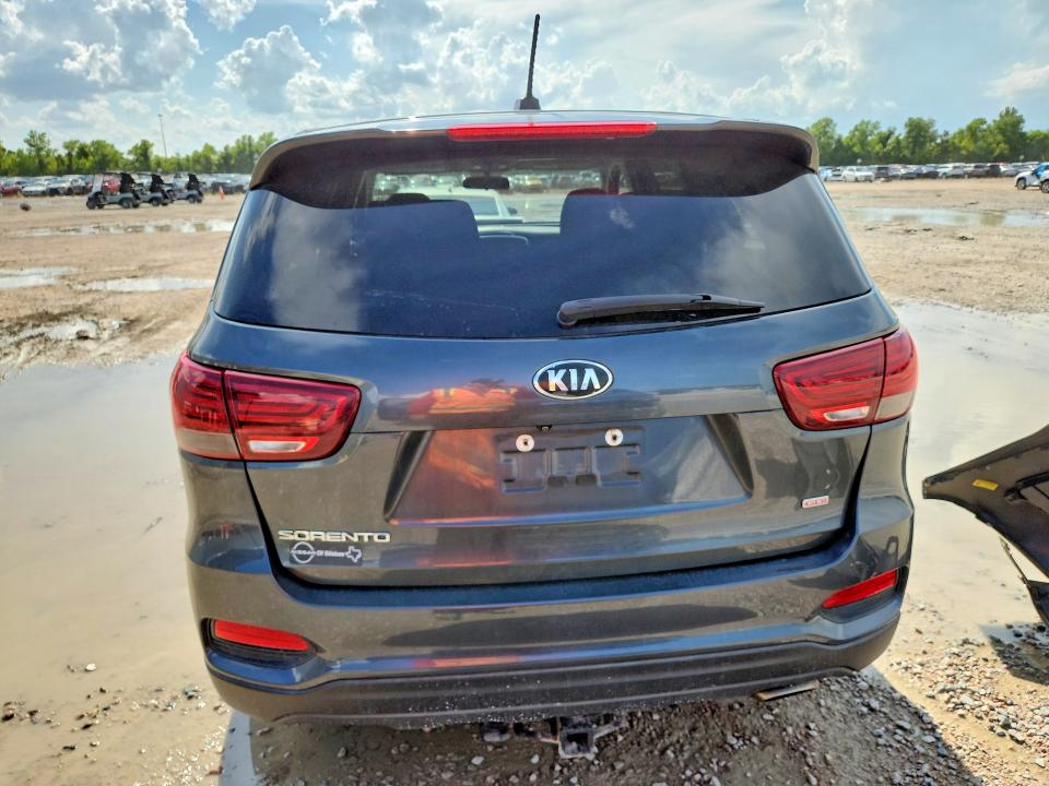 64216826 :رقم المزاد ، 5XYPG4A31LG711876 vin ، 2020 Kia Sorento مزاد بيع