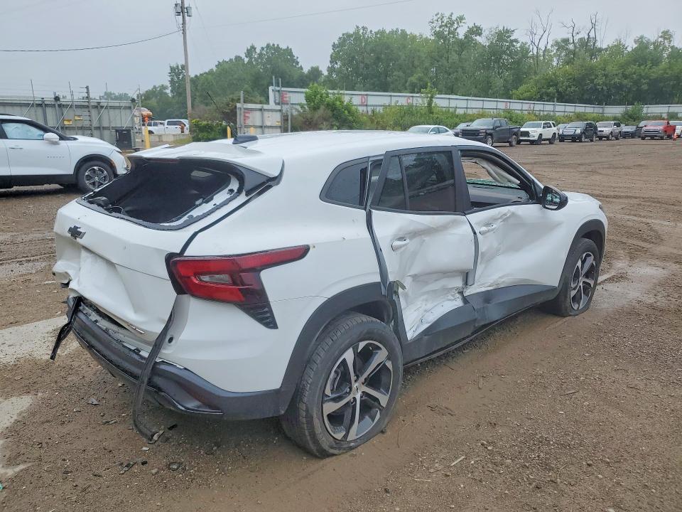 2025 Chevrolet Trax მანქანა იყიდება აუქციონზე, vin: KL77LGEP1SC011107, აუქციონის ნომერი: 63753136
