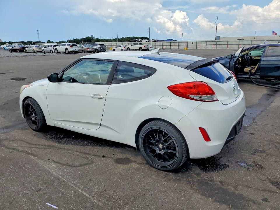 2014 Hyundai Veloster მანქანა იყიდება აუქციონზე, vin: KMHTC6AD8EU196256, აუქციონის ნომერი: 65310096