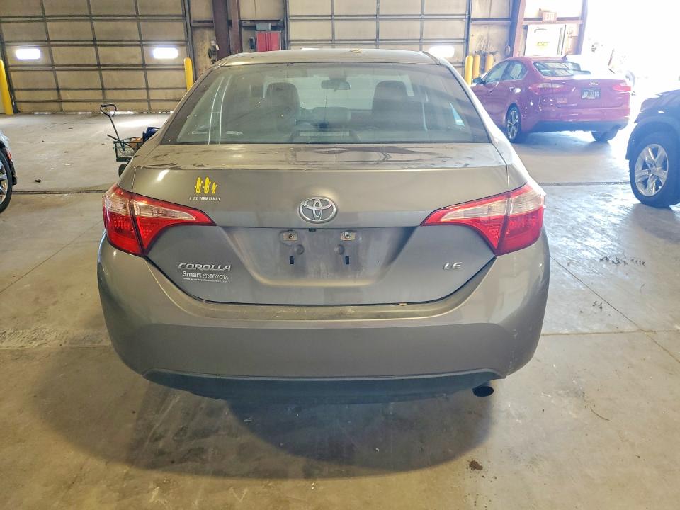 Продажа на аукционе авто 2018 Toyota Corolla, vin: 5YFBURHE9JP744575, номер лота: 65199656