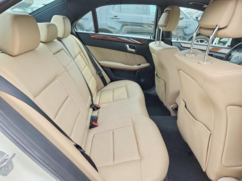 64504176 :رقم المزاد ، WDDHF8JBXCA597873 vin ، 2012 Mercedes-benz E مزاد بيع