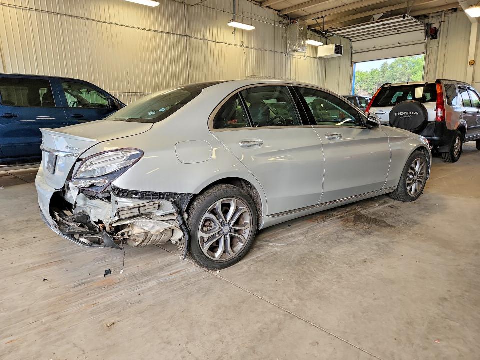66279016 :رقم المزاد ، 55SWF4KB3GU172659 vin ، 2016 Mercedes-benz C مزاد بيع