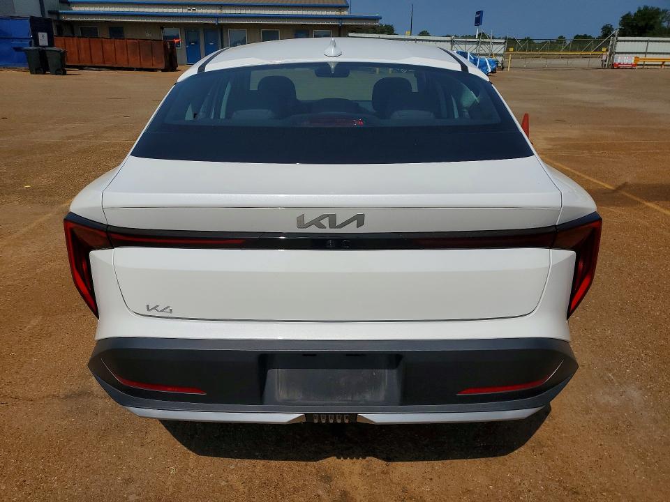 2025 Kia K4 მანქანა იყიდება აუქციონზე, vin: 3KPFU4DE9SE157807, აუქციონის ნომერი: 63579566