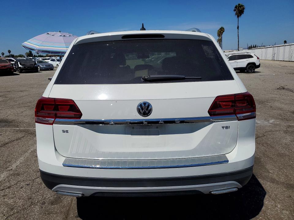 66107446 :رقم المزاد ، 1V2CP2CAXJC592790 vin ، 2018 Volkswagen Atlas مزاد بيع