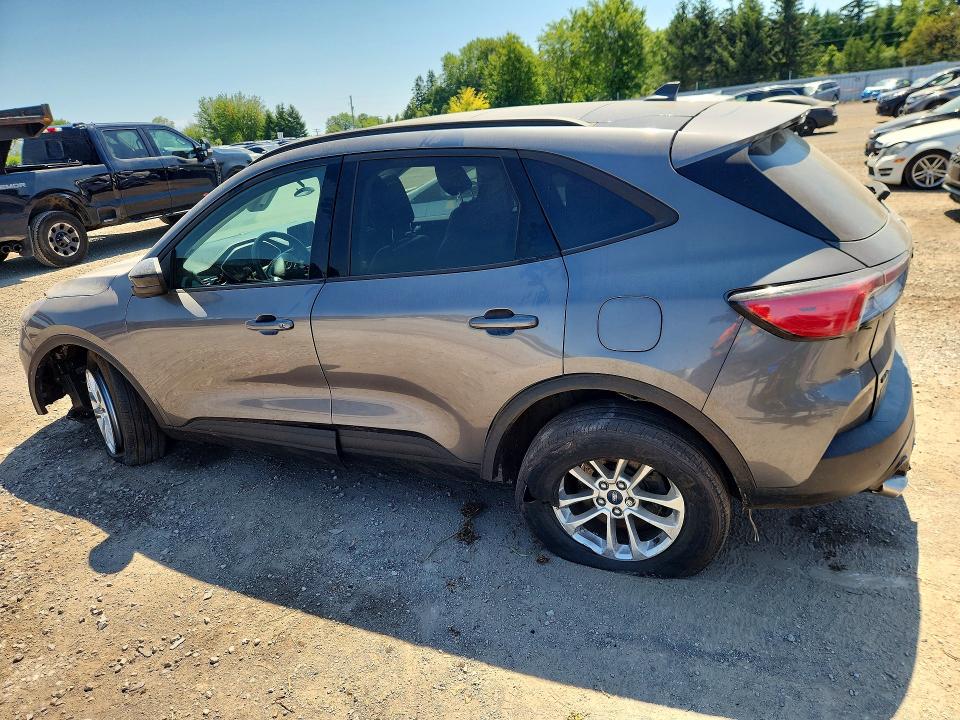 63057846 :رقم المزاد ، 1FMCU9H97MUA87723 vin ، 2021 Ford Escape مزاد بيع