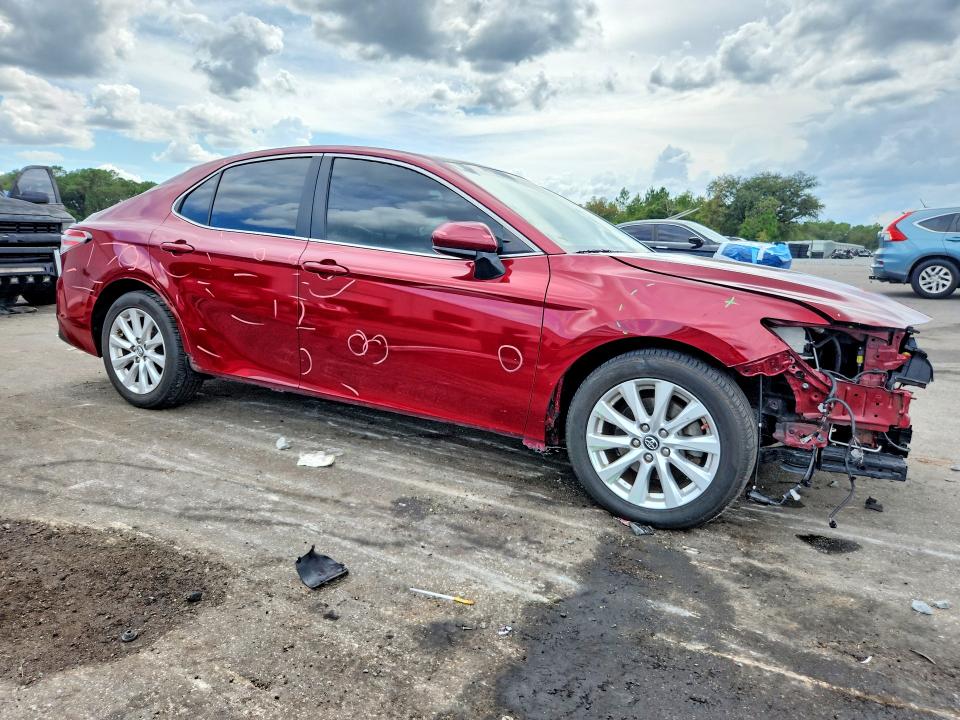 Продаж на аукціоні авто 2018 Toyota Camry, vin: 4T1B11HK8JU513505, номер лоту: 66626726