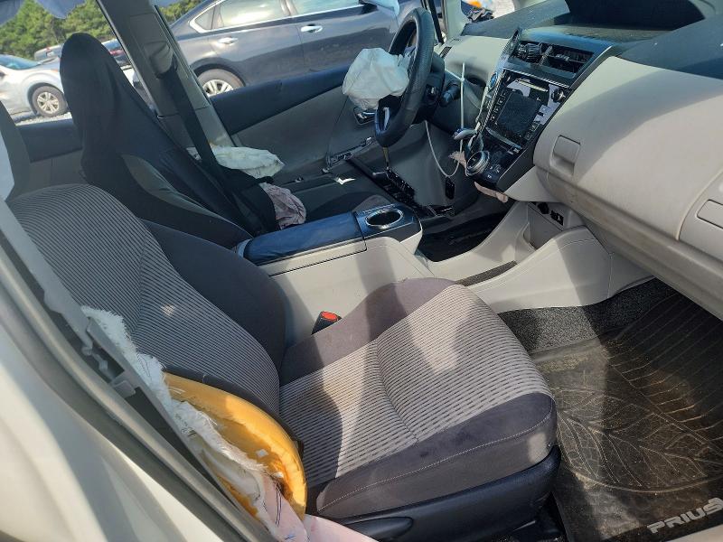 Продаж на аукціоні авто 2017 Toyota Prius V, vin: JTDZN3EU1HJ067363, номер лоту: 65507286