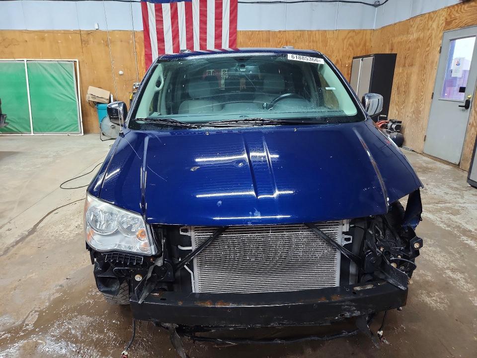 61885366 :رقم المزاد ، 2C4RC1CG1DR589276 vin ، 2013 Chrysler Town & Country مزاد بيع