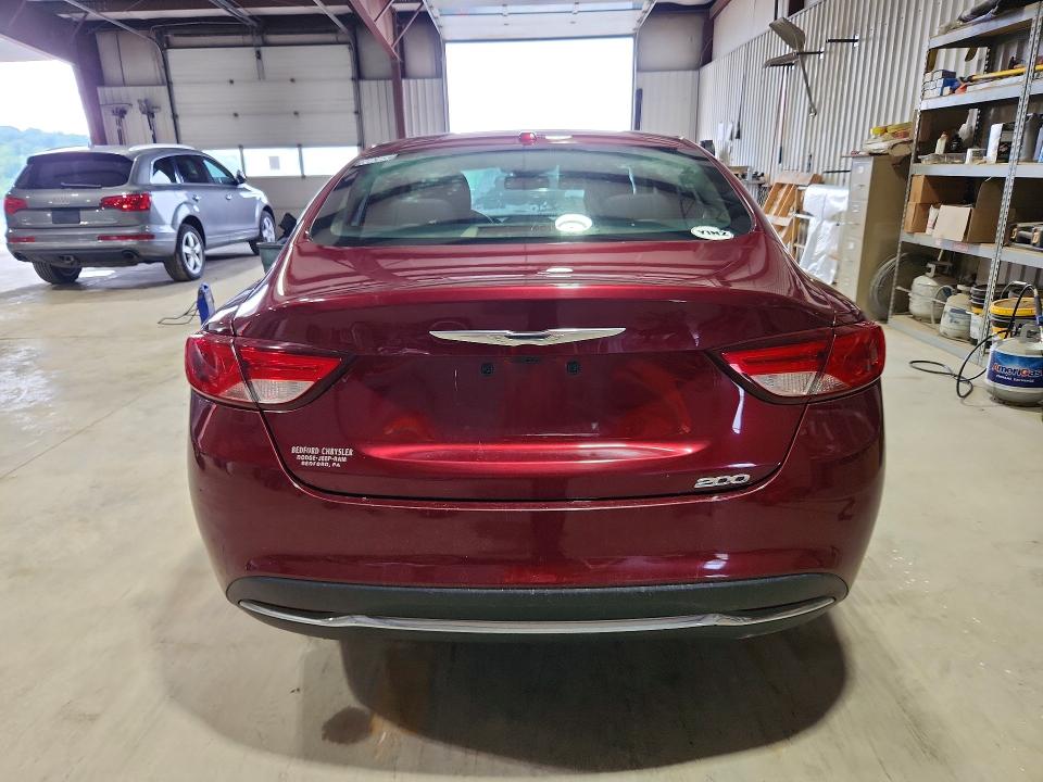 2015 Chrysler 200 მანქანა იყიდება აუქციონზე, vin: 1C3CCCAB4FN599085, აუქციონის ნომერი: 64421136