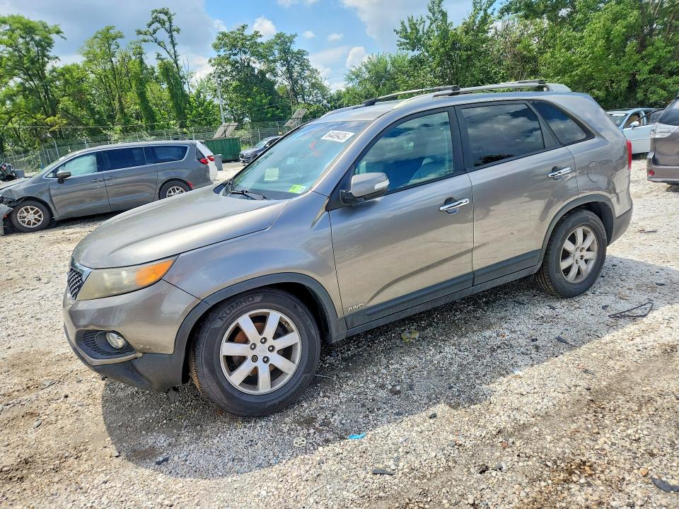 Продажа на аукционе авто 2011 Kia Sorento, vin: 5XYKTCA15BG163779, номер лота: 64489426