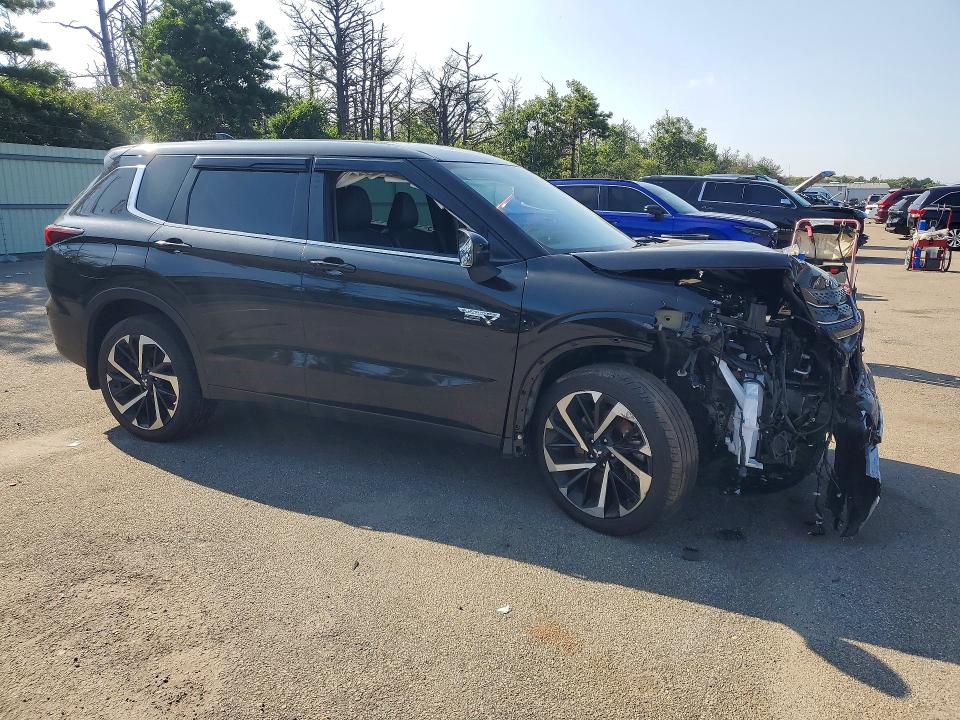 Продажа на аукционе авто 2023 Mitsubishi Outlander, vin: JA4T5UA93PZ021380, номер лота: 63998176