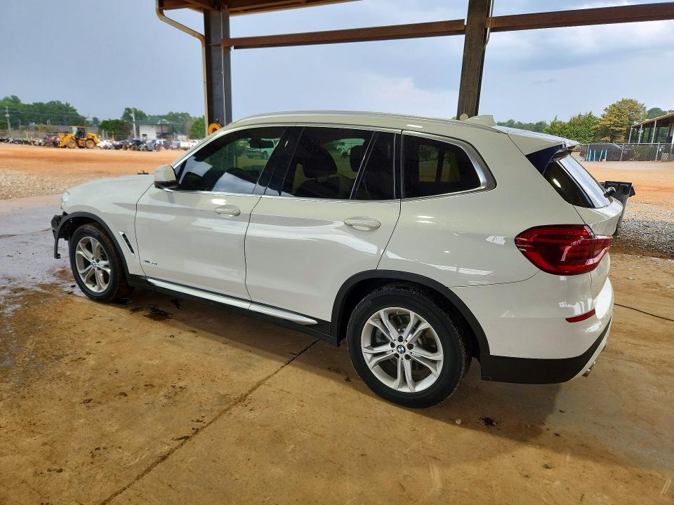 64277316 :رقم المزاد ، 5UXTR9C58JLD62545 vin ، 2018 Bmw X3 مزاد بيع