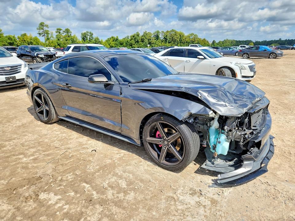 Auction sale of the 2017 Ford Mustang, vin: 1FA6P8THXH5358006, lot number: 64503216