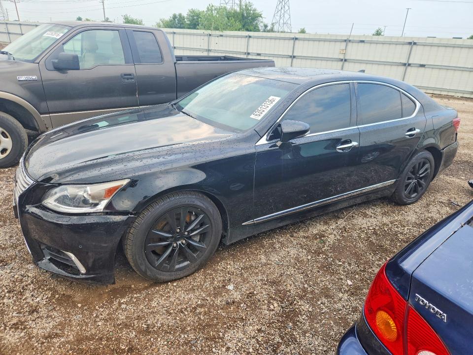 63513136 :رقم المزاد ، JTHCL5EF1G5026763 vin ، 2016 Lexus Ls مزاد بيع