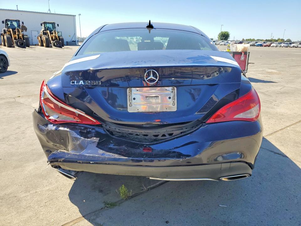 2018 Mercedes-benz Cla მანქანა იყიდება აუქციონზე, vin: WDDSJ4EB8JN527429, აუქციონის ნომერი: 63761006