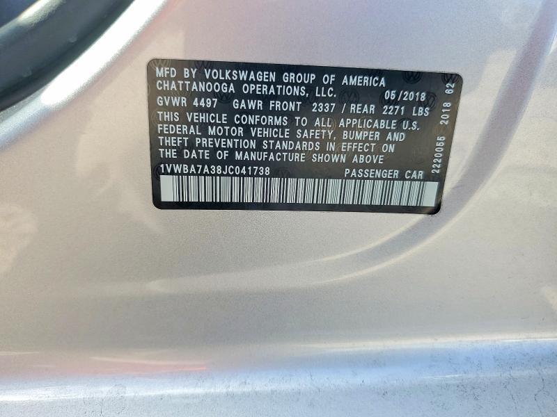 65720346 :رقم المزاد ، 1VWBA7A38JC041738 vin ، 2018 Volkswagen Passat مزاد بيع
