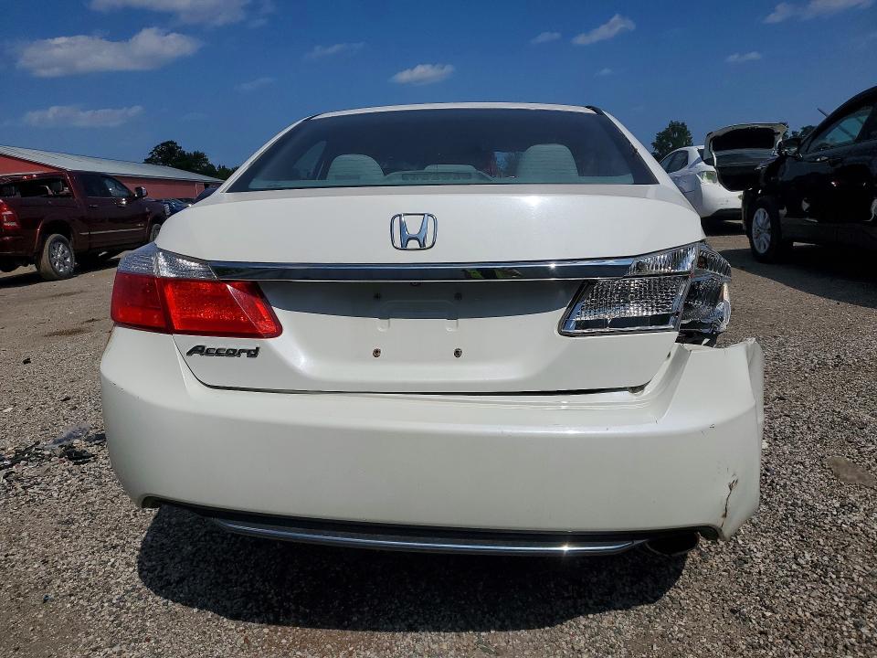 65000076 :رقم المزاد ، 1HGCR2F37FA810715 vin ، 2015 Honda Accord مزاد بيع
