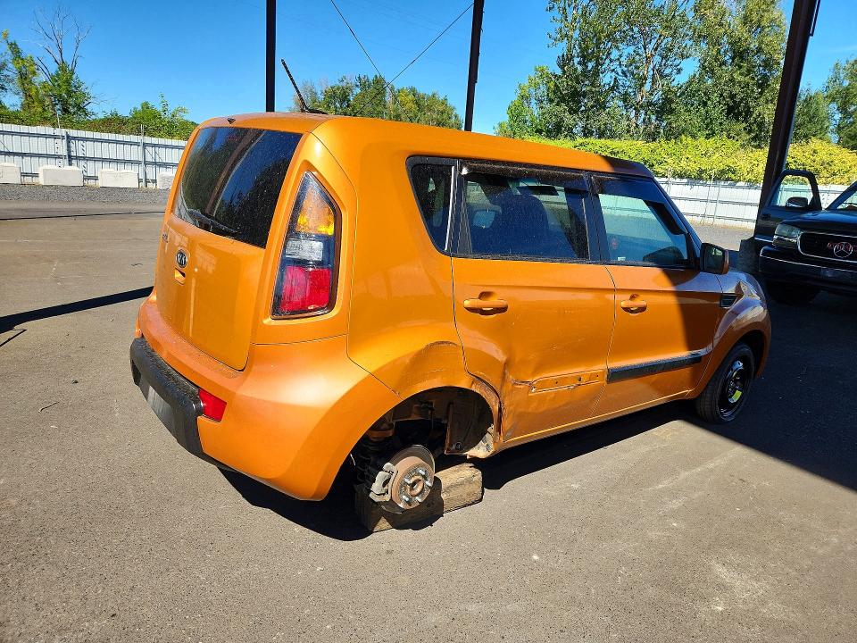 Продаж на аукціоні авто 2011 Kia Soul, vin: KNDJT2A20B7207120, номер лоту: 64625046