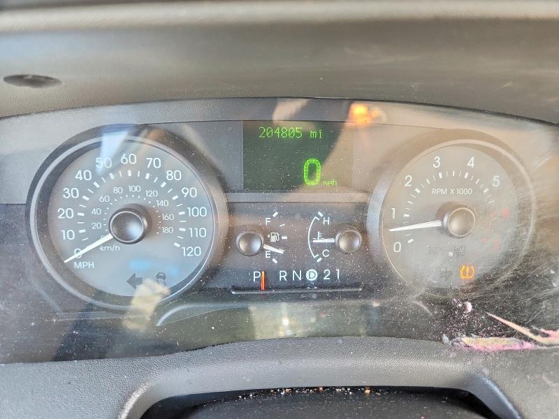 Продажа на аукционе авто 2009 Mercury Grand Marquis, vin: 2MEHM75V59X624149, номер лота: 61643996