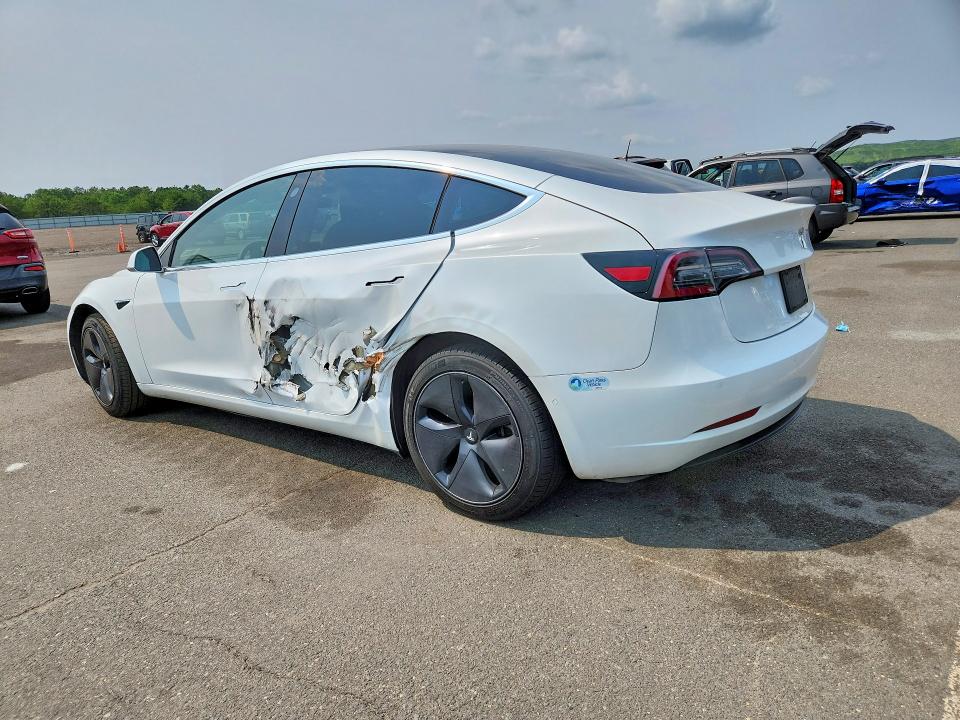64054616 :رقم المزاد ، 5YJ3E1EB5LF637339 vin ، 2020 Tesla Model 3 مزاد بيع