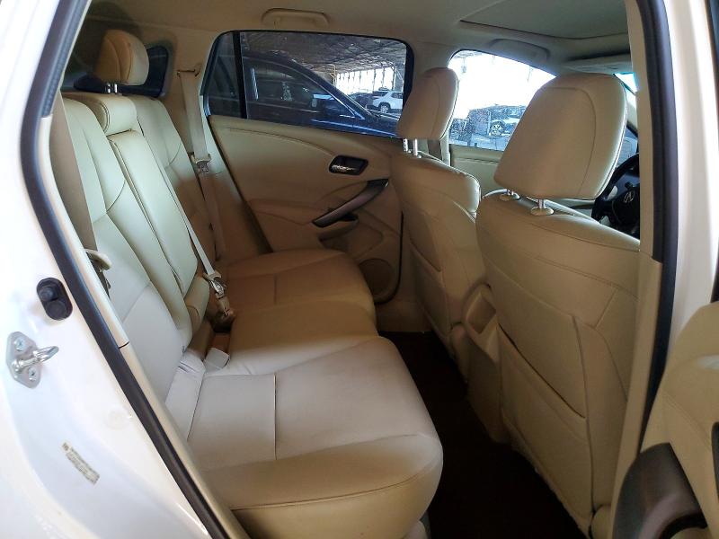 63604336 :رقم المزاد ، 5J8TB4H37FL017724 vin ، 2015 Acura Rdx مزاد بيع