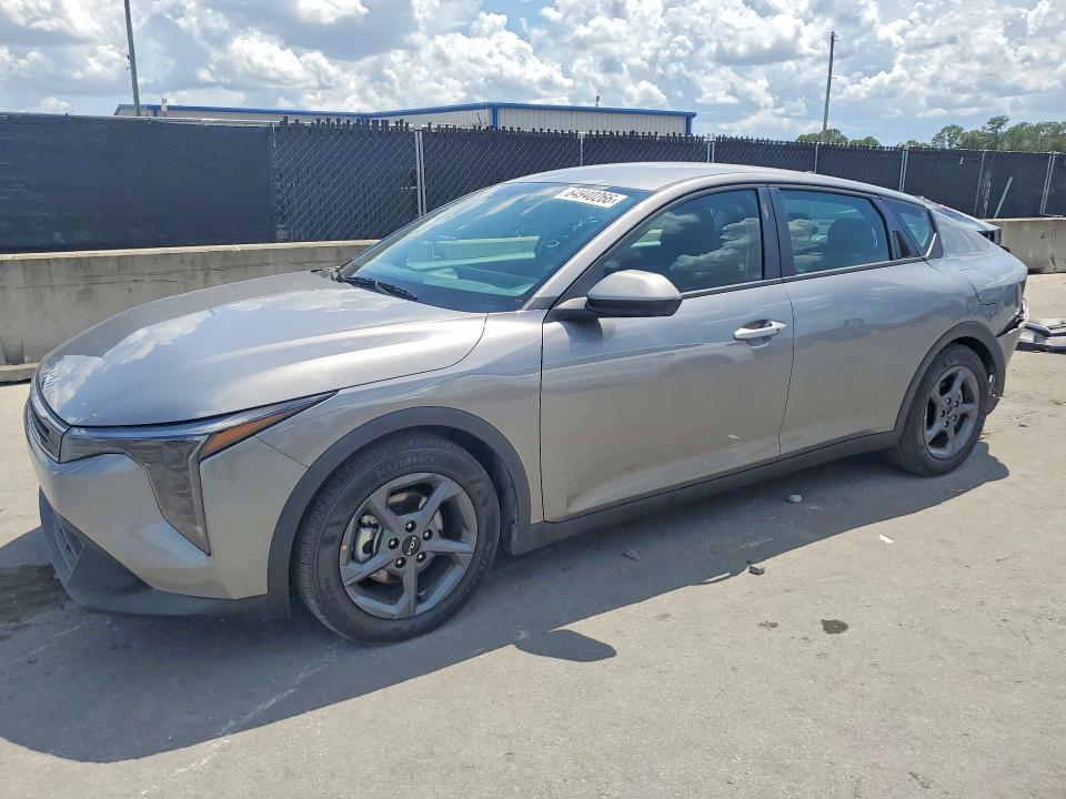 2025 Kia K4 მანქანა იყიდება აუქციონზე, vin: 3KPFT4DEXSE188518, აუქციონის ნომერი: 64940266