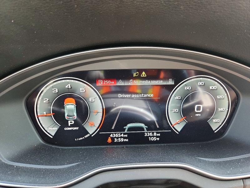 63987056 :رقم المزاد ، WA1BAAFY1M2027608 vin ، 2021 Audi Q5 مزاد بيع