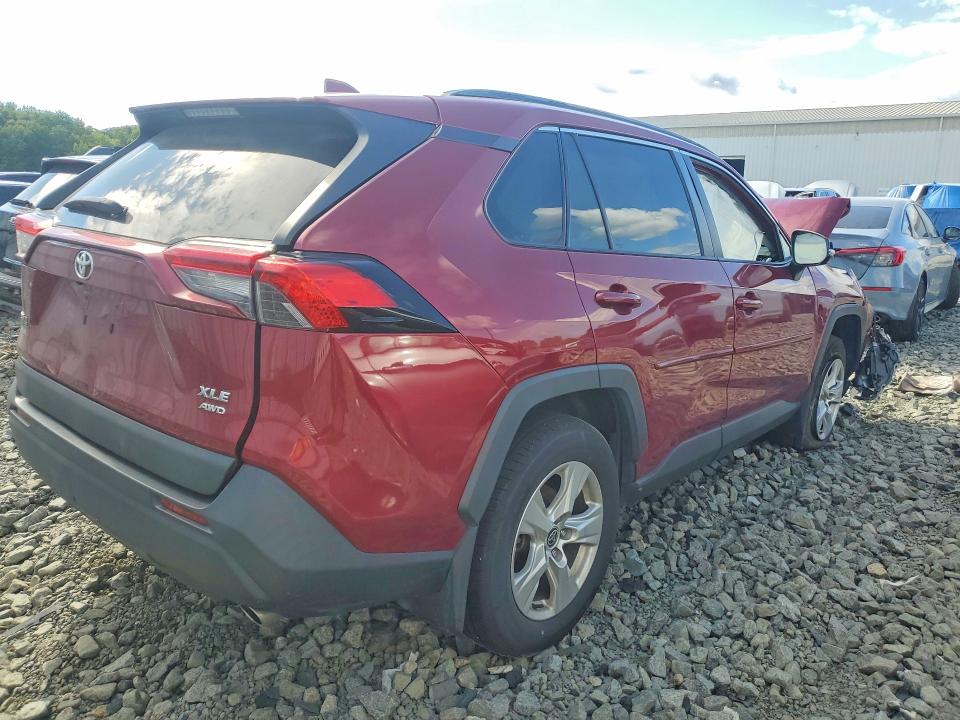 65828706 :رقم المزاد ، 2T3P1RFV5MW231397 vin ، 2021 Toyota Rav4 مزاد بيع