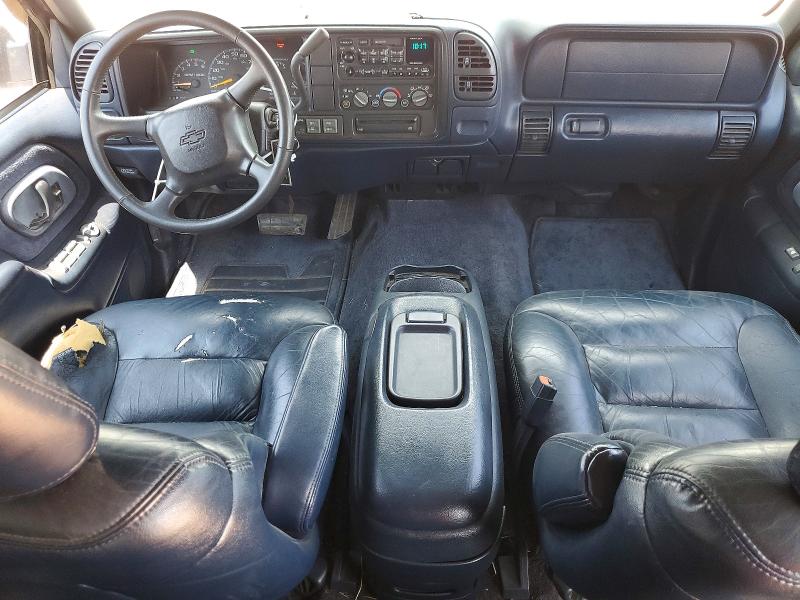 1999 Chevrolet Tahoe მანქანა იყიდება აუქციონზე, vin: 1GNEK13R1XJ452812, აუქციონის ნომერი: 63704876
