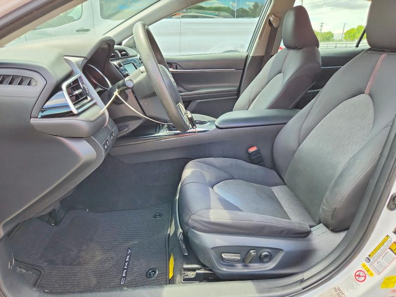 66035436 :رقم المزاد ، 4T1B11HK9JU047583 vin ، 2018 Toyota Camry مزاد بيع