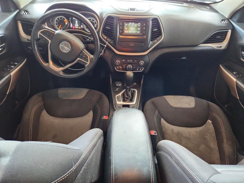 64593556 :رقم المزاد ، 1C4PJMCX6JD571739 vin ، 2018 Jeep Cherokee مزاد بيع