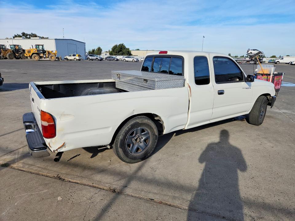1998 Toyota Tacoma მანქანა იყიდება აუქციონზე, vin: 4TAVL52N1WZ092786, აუქციონის ნომერი: 66080826