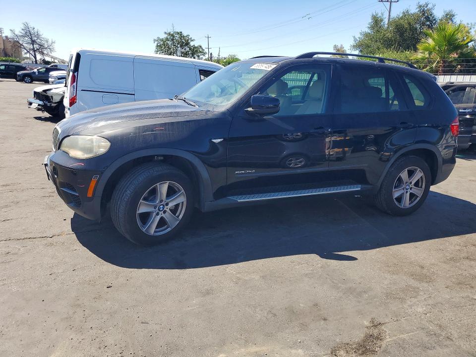Продажа на аукционе авто 2012 Bmw X5, vin: 5UXZW0C55CL669878, номер лота: 63897486