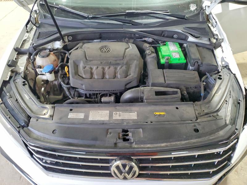 65161586 :رقم المزاد ، 1VWAA7A39JC028363 vin ، 2018 Volkswagen Passat مزاد بيع