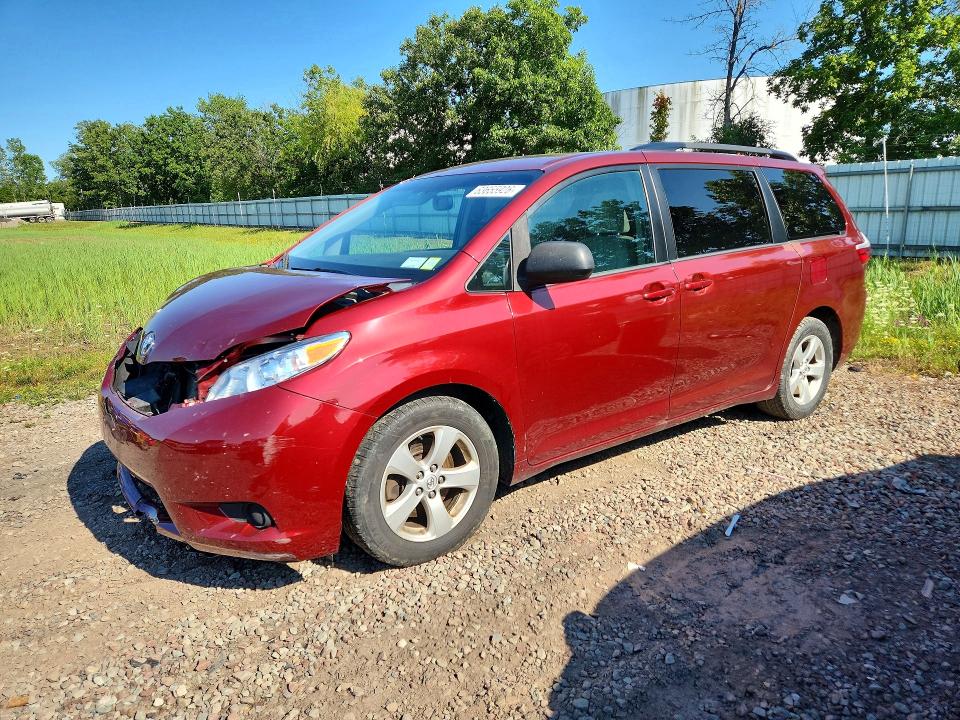 Продаж на аукціоні авто 2016 Toyota Sienna, vin: 5TDKK3DC5GS699979, номер лоту: 63655926