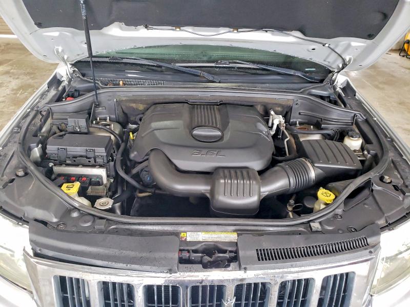 63553146 :رقم المزاد ، 1J4RR4GG2BC543157 vin ، 2011 Jeep Grand Cherokee مزاد بيع