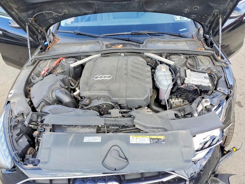 65536916 :رقم المزاد ، WAUBBAF43MN006917 vin ، 2021 Audi A4 مزاد بيع