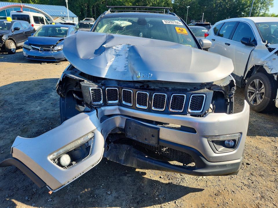 Продаж на аукціоні авто 2018 Jeep Compass, vin: 3C4NJDBB3JT485246, номер лоту: 65292106