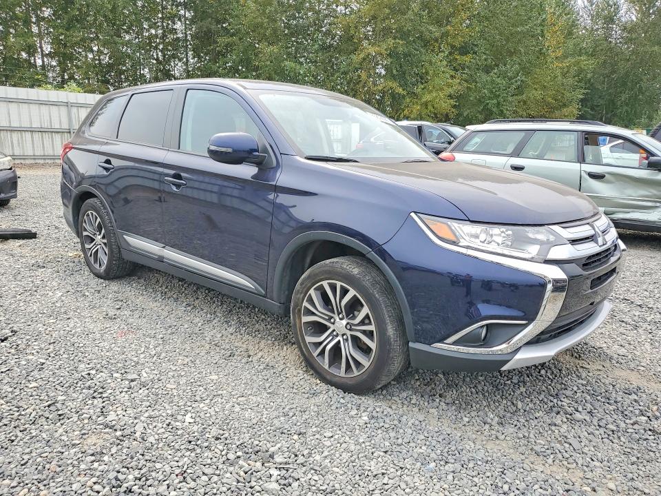 Продажа на аукционе авто 2017 Mitsubishi Outlander, vin: JA4AZ3A3XHZ042813, номер лота: 65806566