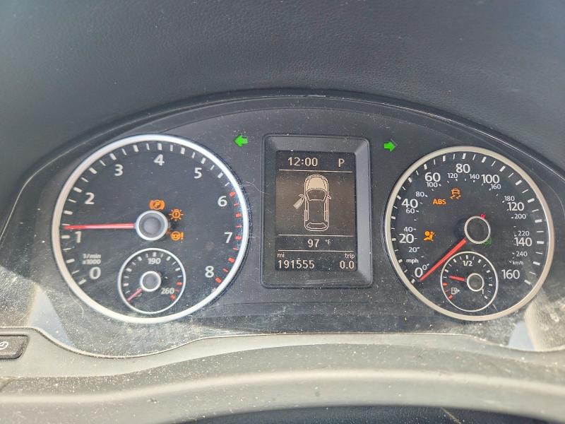 2015 Volkswagen Tiguan მანქანა იყიდება აუქციონზე, vin: WVGAV7AX1FW614549, აუქციონის ნომერი: 65304426