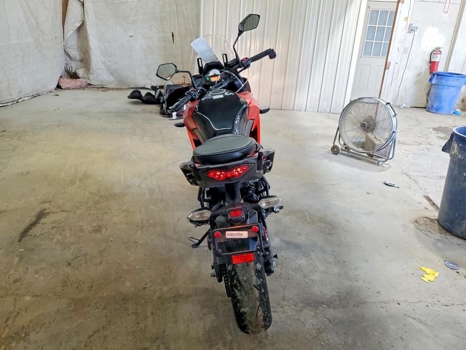 65615226 :رقم المزاد ، JKALEEF12GDA13943 vin ، 2016 Kawasaki Kle650 مزاد بيع
