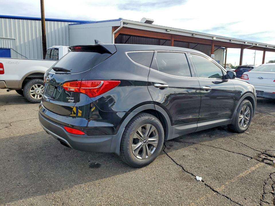 2015 Hyundai Santa Fe Sport მანქანა იყიდება აუქციონზე, vin: 5XYZTDLBXFG282542, აუქციონის ნომერი: 67374076