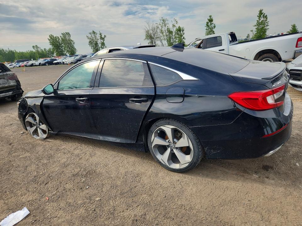 Продаж на аукціоні авто 2018 Honda Accord, vin: 1HGCV1F35JA811540, номер лоту: 63652716