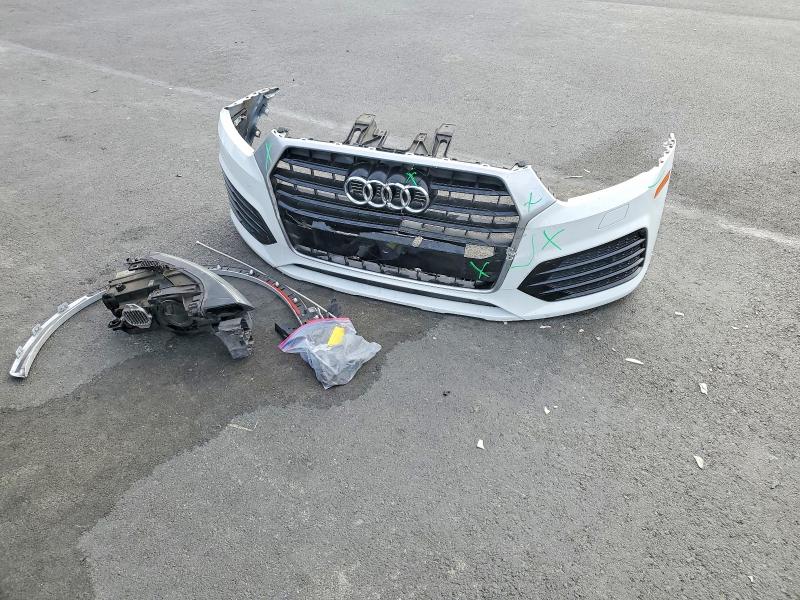 Продаж на аукціоні авто 2018 Audi Q3, vin: WA1BCCFS5JR005616, номер лоту: 65283306