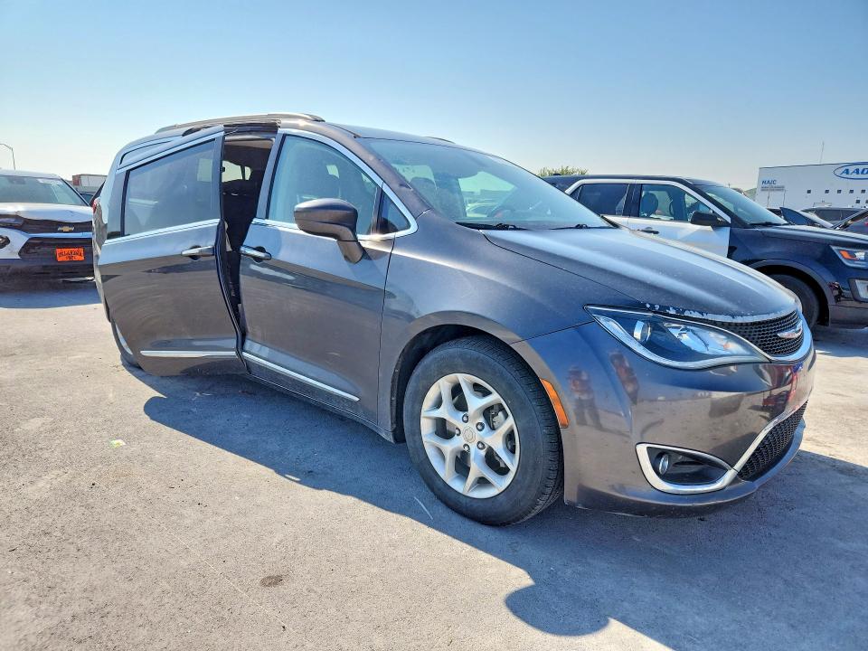 Продаж на аукціоні авто 2017 Chrysler Pacifica, vin: 2C4RC1BG5HR505984, номер лоту: 63501666