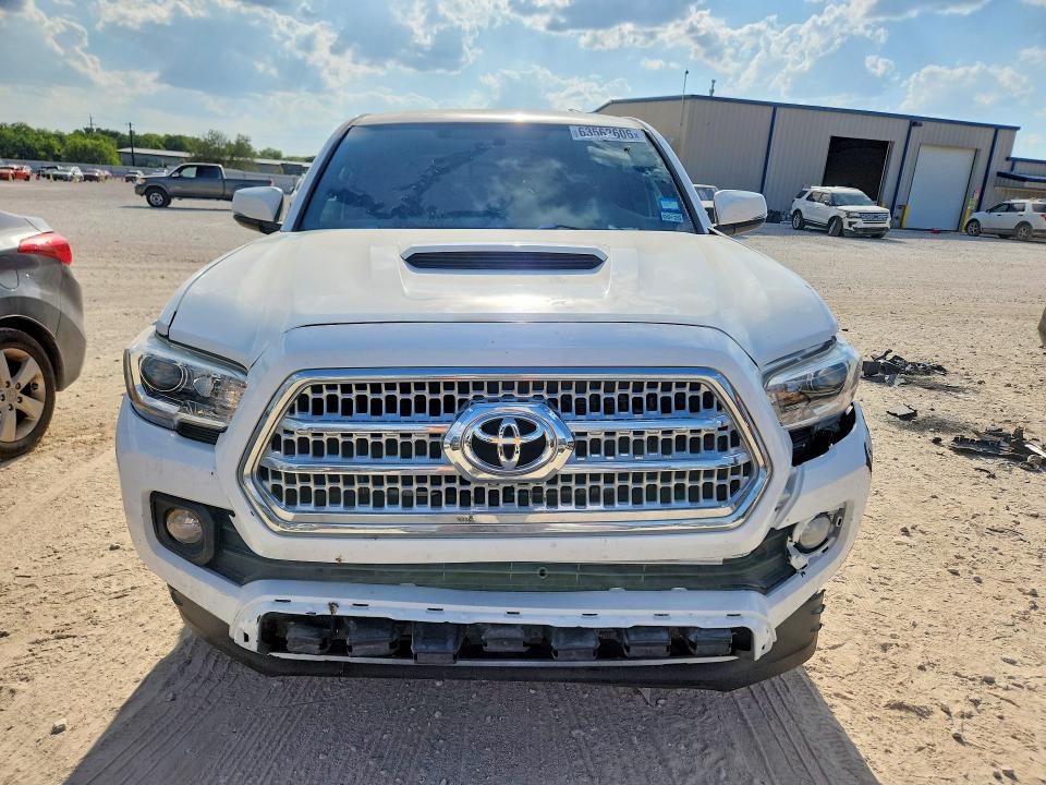 Продаж на аукціоні авто 2017 Toyota Tacoma, vin: 5TFAZ5CN9HX044953, номер лоту: 63562606
